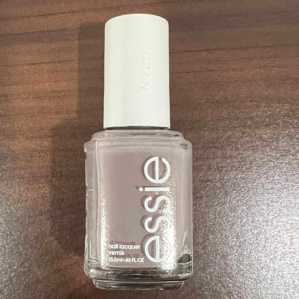 Essie Chinchilly Nail Polish